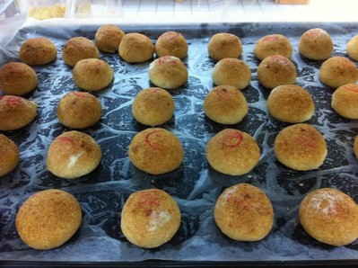 云南沃爾瑪推出好吃又實惠的自制現烤火腿餅！